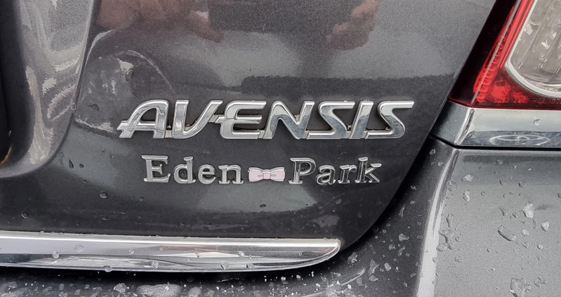Toyota Avensis cena 10900 przebieg: 350000, rok produkcji 2007 z Warszawa małe 326